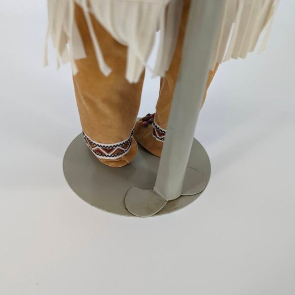 Vintage Ashley Bell Porcelain Native American Indian Doll with Baby and Stand - Picture 10 of 10